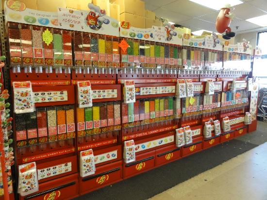 The 3 pleasant candies stores in Cleveland