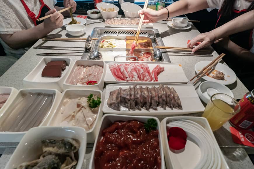 Chinese seafood restaurant chain opens two new retailers, serves G20