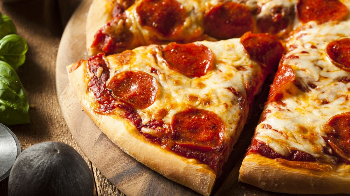 AI can learn the way a pizza is assembled. Here’s why that matters